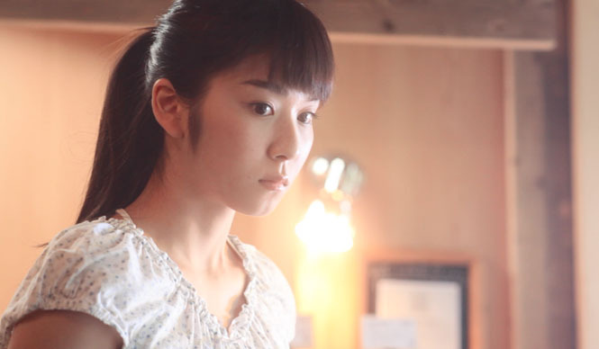 MOVIE｜松岡茉優主演“Angle mini Movie”配信