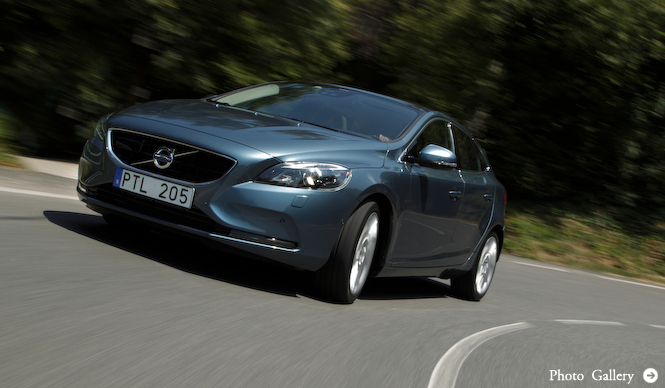 プレミアムコンパクト ボルボV40に試乗|Volvo