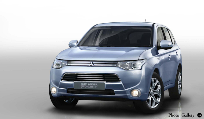 三菱がパリでプラグインハイブリッドをワールドプレミア｜MITSUBISHI