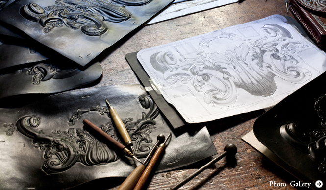 LOEWE｜伝統のバロック様式にインスパイアされた新コレクション「バロッコ」