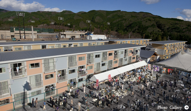 AAF通信│建築レクチュアシリーズ217[nie - ichi - nana]  ゲストスピーカーに坂 茂氏が登場