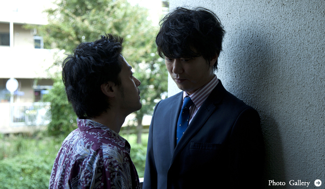 MOVIE|傑作戯曲を映画化した赤堀雅秋監督の鮮烈なデビュー作『その夜の侍』