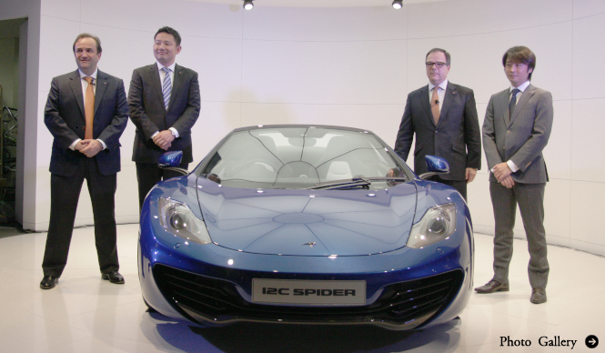 マクラーレンMP4-12Cスパイダー、日本初上陸|McLaren