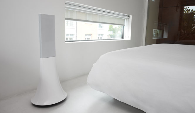 Parrot｜多様な接続に対応するタワー型ステレオスピーカー「Parrot Zikmu Solo by Starck」