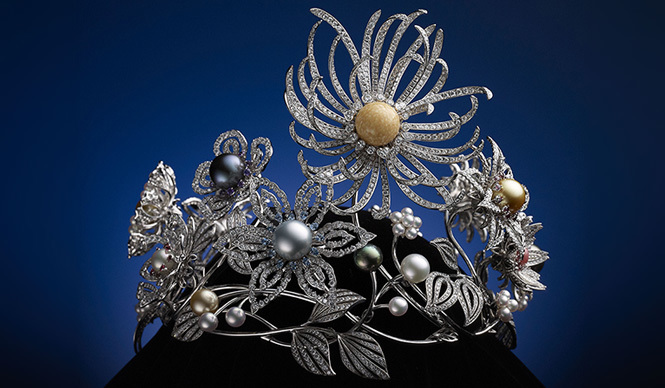 MIKIMOTO｜11のスタイルに変化する、真珠発明120周年記念スペシャルクラウンを特別公開