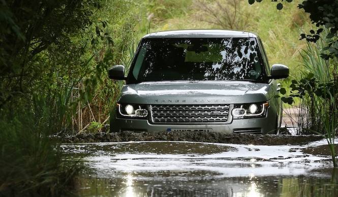レンジローバーに3リッターV6新エンジンモデル登場｜ Range Rover