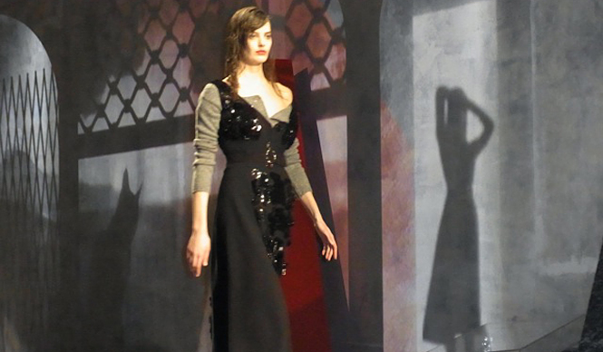 萩原輝美｜プラダが打ち出す、あたらしいセンシュアリティとは