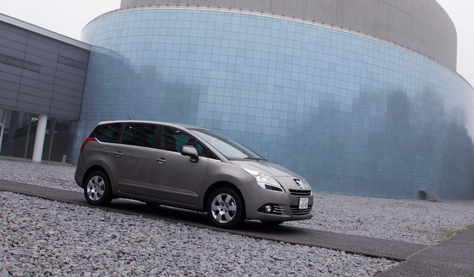 プジョー 5008に試乗|Peugeot