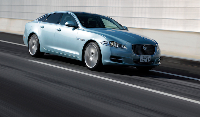 2リッター4気筒のジャガーXJはいかが？｜Jaguar