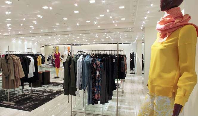 BARNEYS NEW YORK｜「バーニーズ　ニューヨーク新宿店」ウィメンズフロアが変わった！