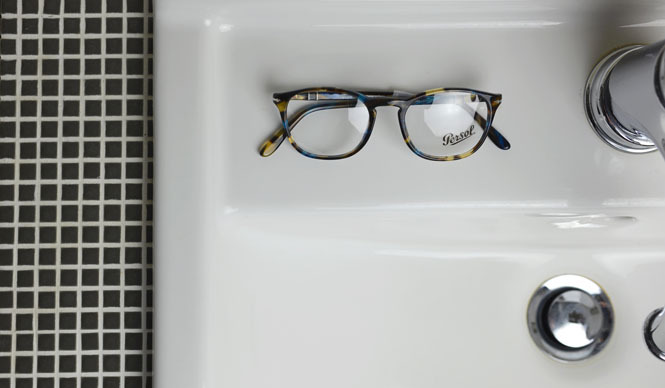 blinc vase|イタリアを代表するアイウェアが一同に集結する「Persol」フェア開催