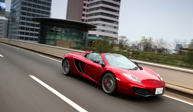 マクラーレン MP4-12C スパイダー国内試乗|McLaren
