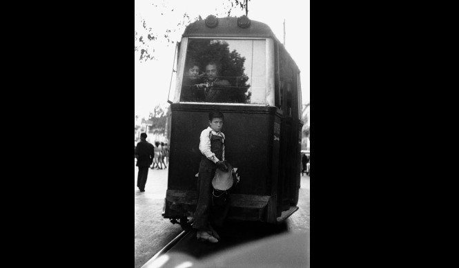 ART｜エリオット・アーウィット写真展『Personal best for Leica』