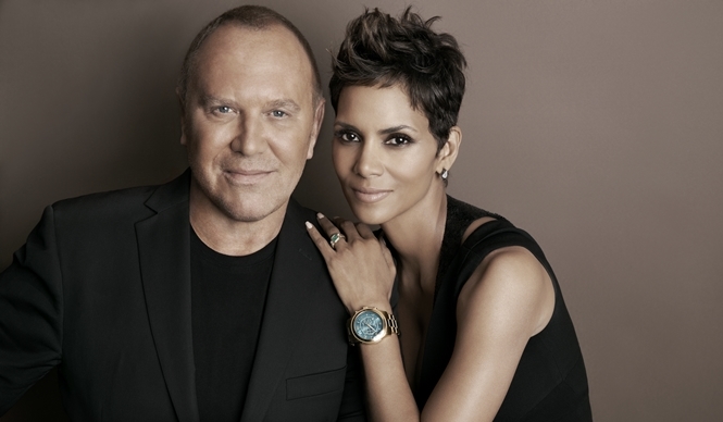 MICHAEL KORS｜ハル・ベリー、マイケル・コースの飢餓撲滅活動に参加
