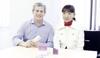 tria BEAUTY｜藤原美智子が「トリア・スキン エイジングケアレーザー」開発者に直撃インタビュー
