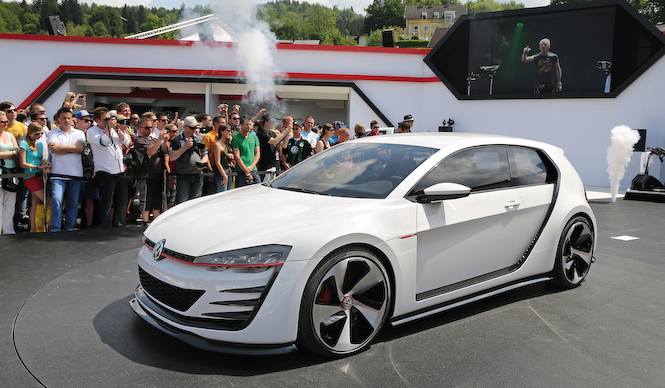 スーパー ゴルフ GTI 公開|Volkswagen