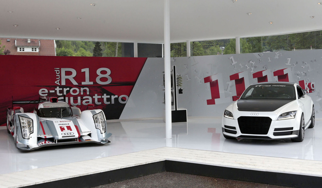 TT ウルトラ クワトロ コンセプトを、アンドレ・ロッテラーが試す |Audi