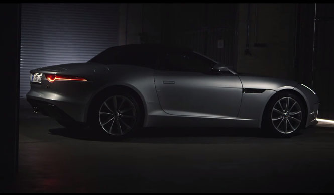 ジャガーFタイプに試乗｜Jaguar