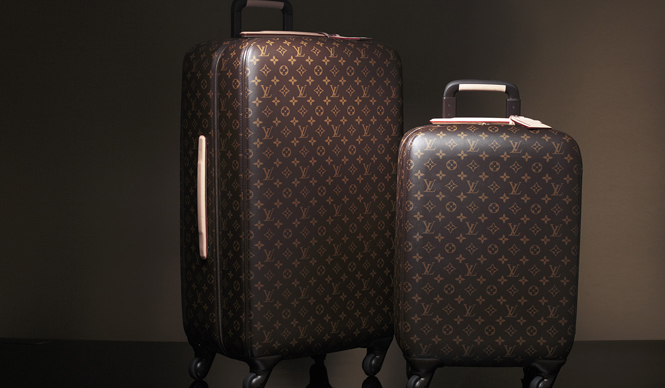 LOUIS VUITTON｜ブランド初となる4輪トロリーバッグ「ゼフィール」