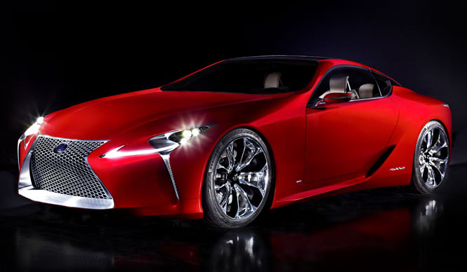 LEXUS|東京・青山の交差点のビルボードに巨大トリックアート出現