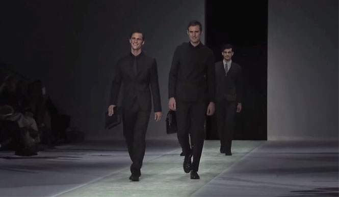 EMPORIO ARMANI｜最新コレクションをミラノからライブ中継！