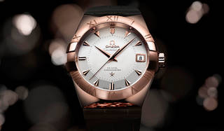 OMEGA｜新ローズゴールド素材を採用した優雅な特別限定モデル