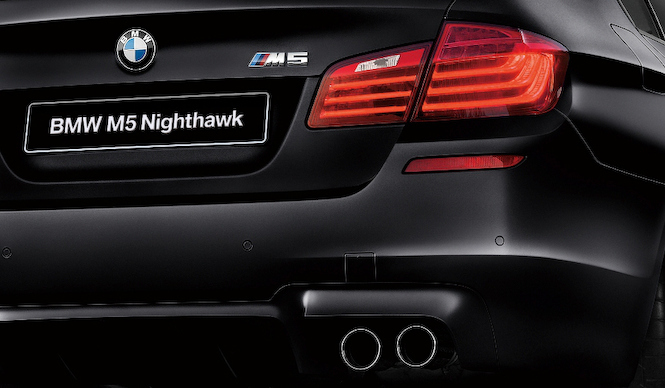 M5 - BMW 最速のサルーン|BMW