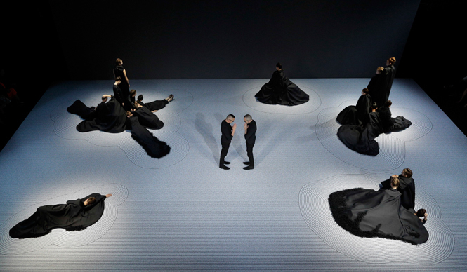 萩原輝美|クチュールの世界を広げたヴィクター&ロルフ