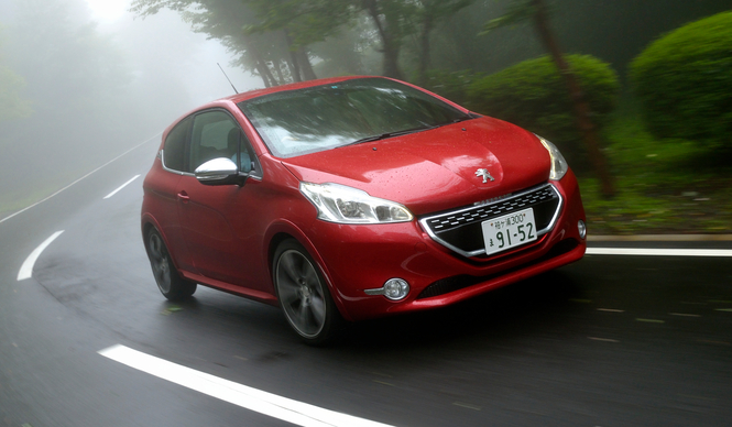 プジョー 208 GTi に試乗|Peugeot