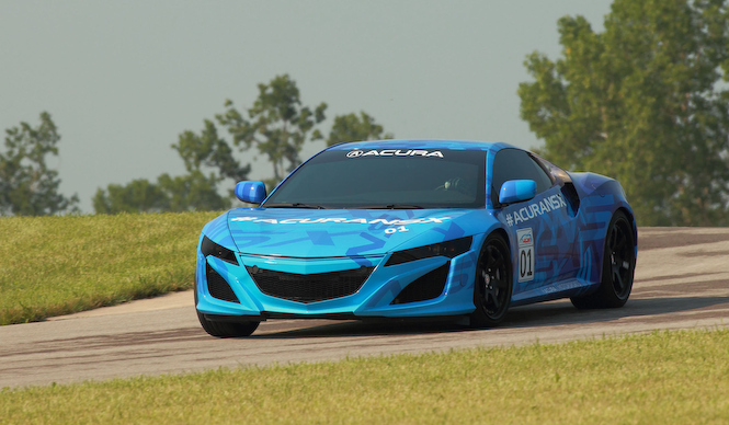 次期「NSX」のプロトタイプ、アメリカで世界初公開|Honda