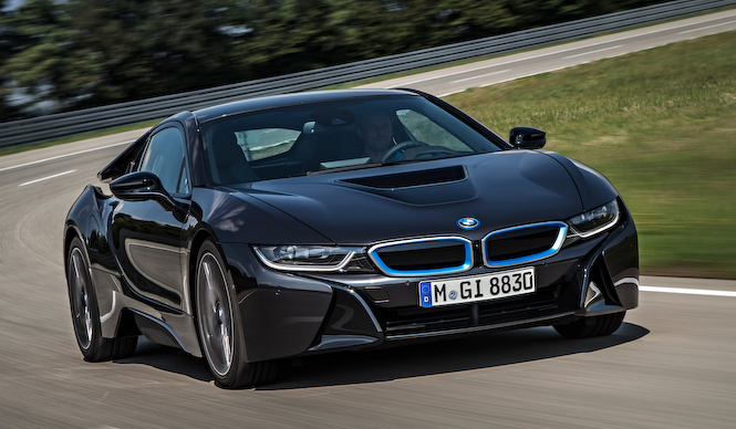 i8の市販モデルが待望のワールドプレミア|BMW