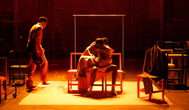 THEATER|巨匠ピーター・ブルックによる新作舞台『ザ・スーツ』