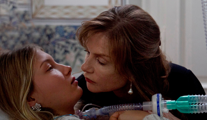 MOVIE|眠りつづける女を巡る三つの愛の物語 『眠れる美女』