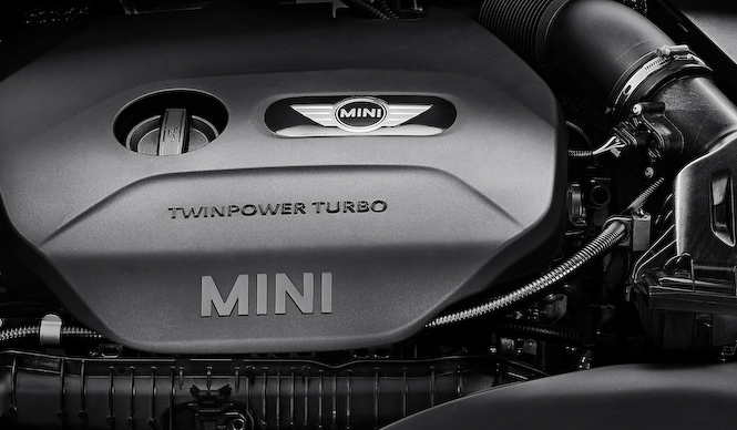 新型ミニのエンジンを公開|MINI