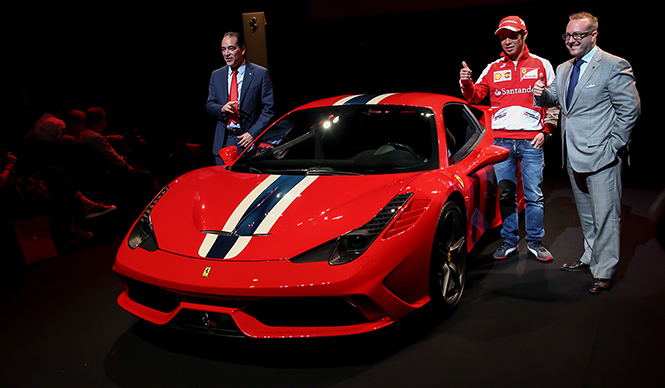 究極のフェラーリ458、日本上陸|Ferrari