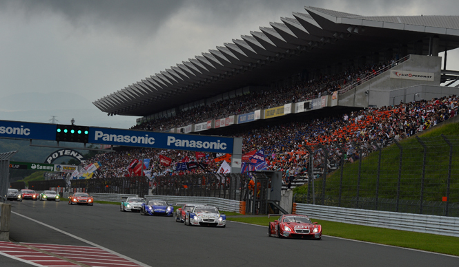 これまでにない興奮に満ちたレース観戦体験を｜LEXUS 