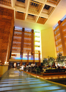 EAT｜ドン ペリニヨンがフリーフローで楽しめるプレミアムディナー登場