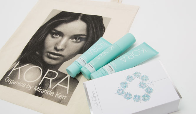 KORA Organics by Miranda Kerr|トートバッグ付きホリデーシーズン限定セット