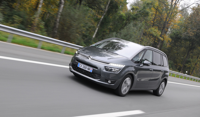 シトロエン C4 ピカソに海外で試乗|Citroen