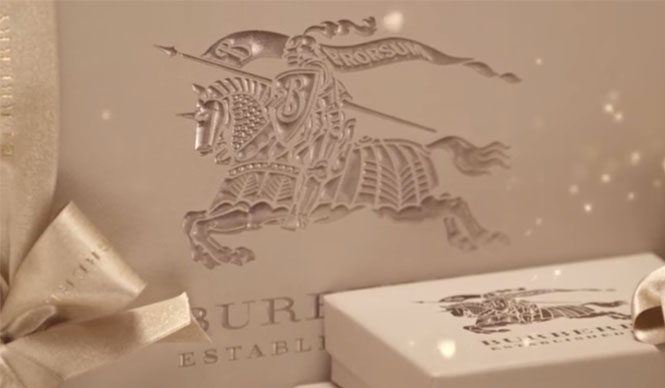 BURBERRY｜クリスマスギフトのコレクションが全国14店舗で登場