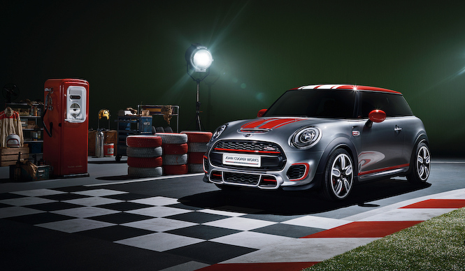 新型MINIにJCWコンセプトが早くも登場|MINI