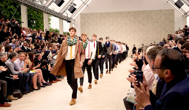BURBERRY｜1月8日（水）23:00より、ロンドンでのショーを生中継