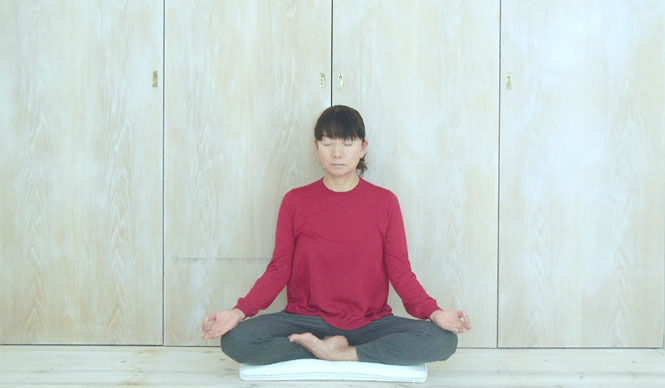 連載・藤原美智子 2014年1月｜瞑想は大いなるアンチエイジング!?