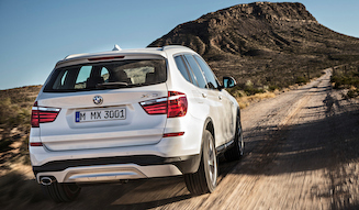 BMW X3が3シリーズにならったデザイン変更を実施|BMW