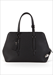 AGNONA｜ステファノ・ピラーティによる初のバッグ「CARA」誕生