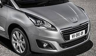 7シーターのミニバン「5008」フェイスリフト｜Peugeot