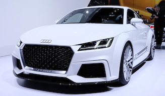 420psの2リッターエンジンを搭載したアウディTT|Audi