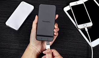 Simplism|iPhone5/5s そっくりの薄型モバイルバッテリー