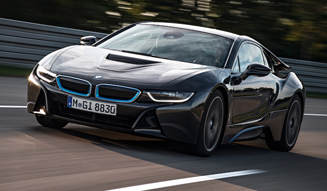 LOUIS VUITTON｜BMW i8のためのラゲージコレクション