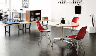 Herman Miller|「イームズファイバーグラスシェルチェア」再登場
